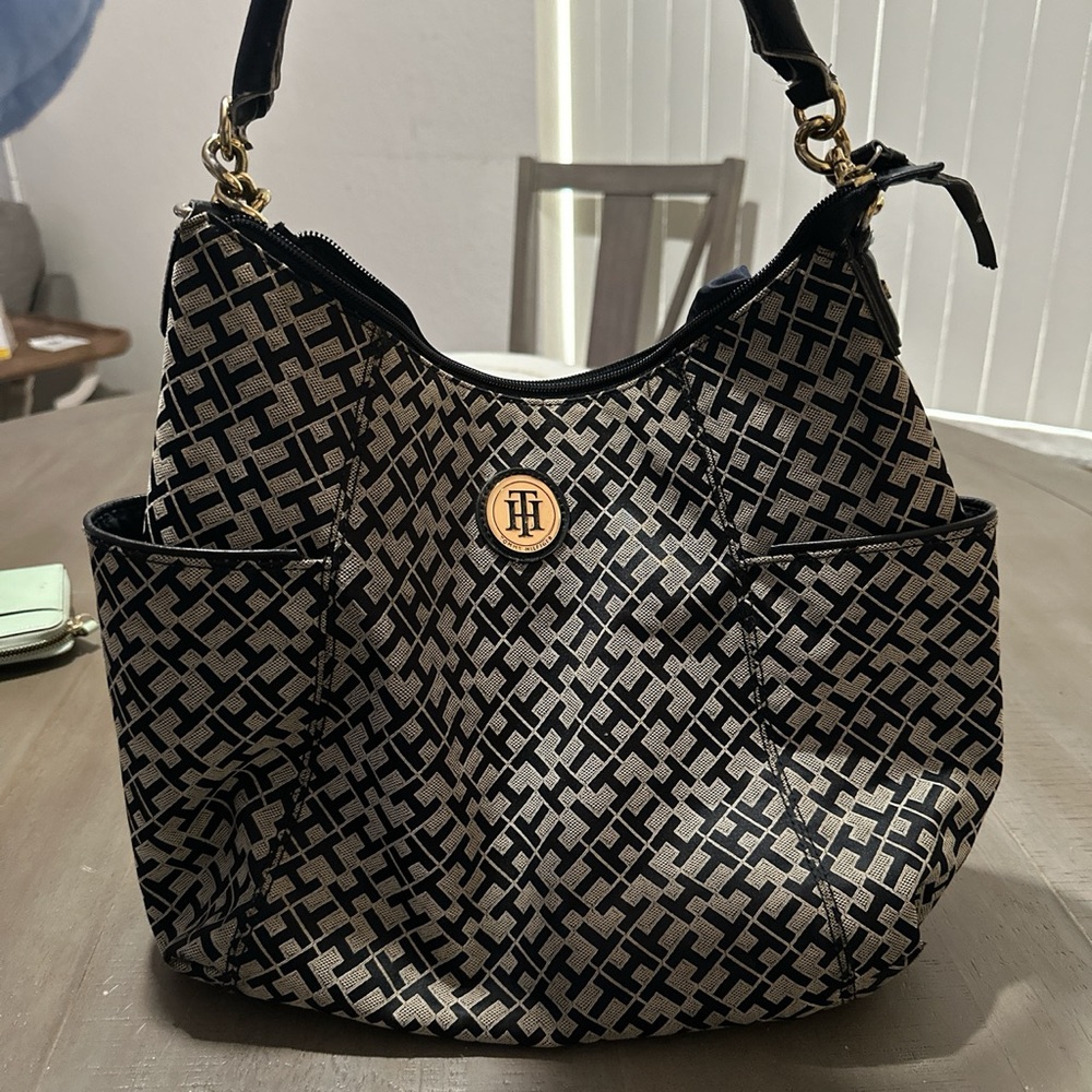 tommy hilfiger bag